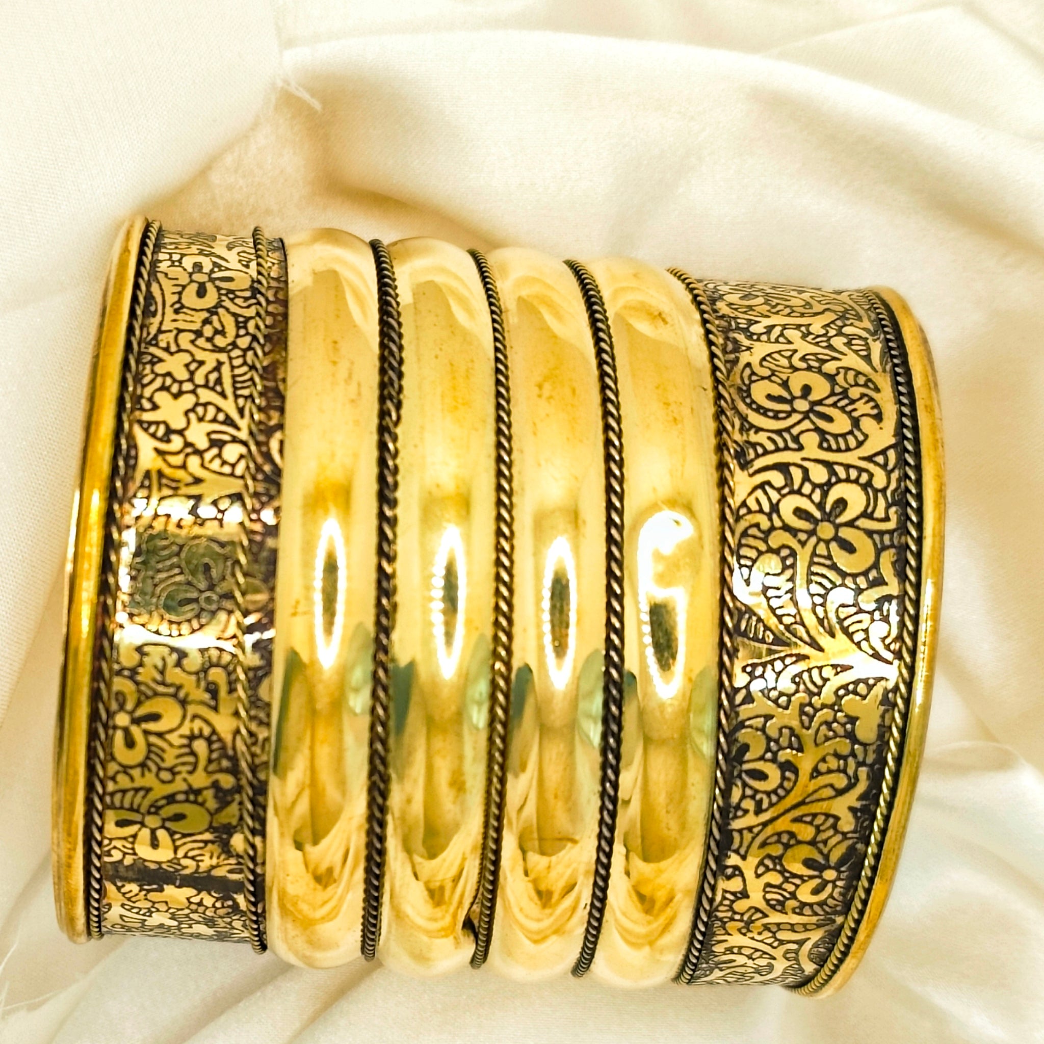 Jwal Kada from Mrigaya by Nandini for Traditional and Festive Occasions | Gifting | Wedding-Golden