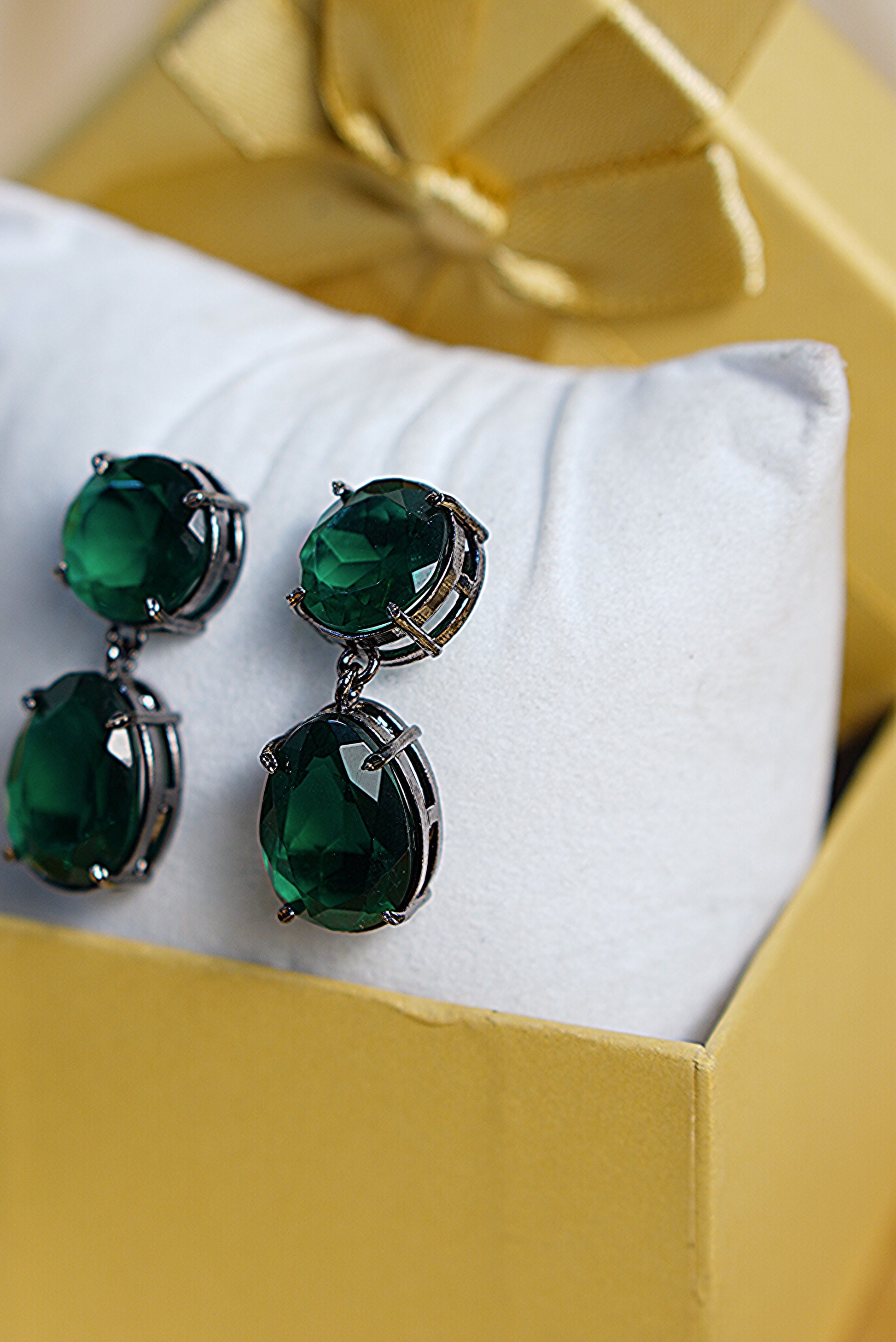 Crystara earring for Party & Office Look light - Antique Finish earrings
